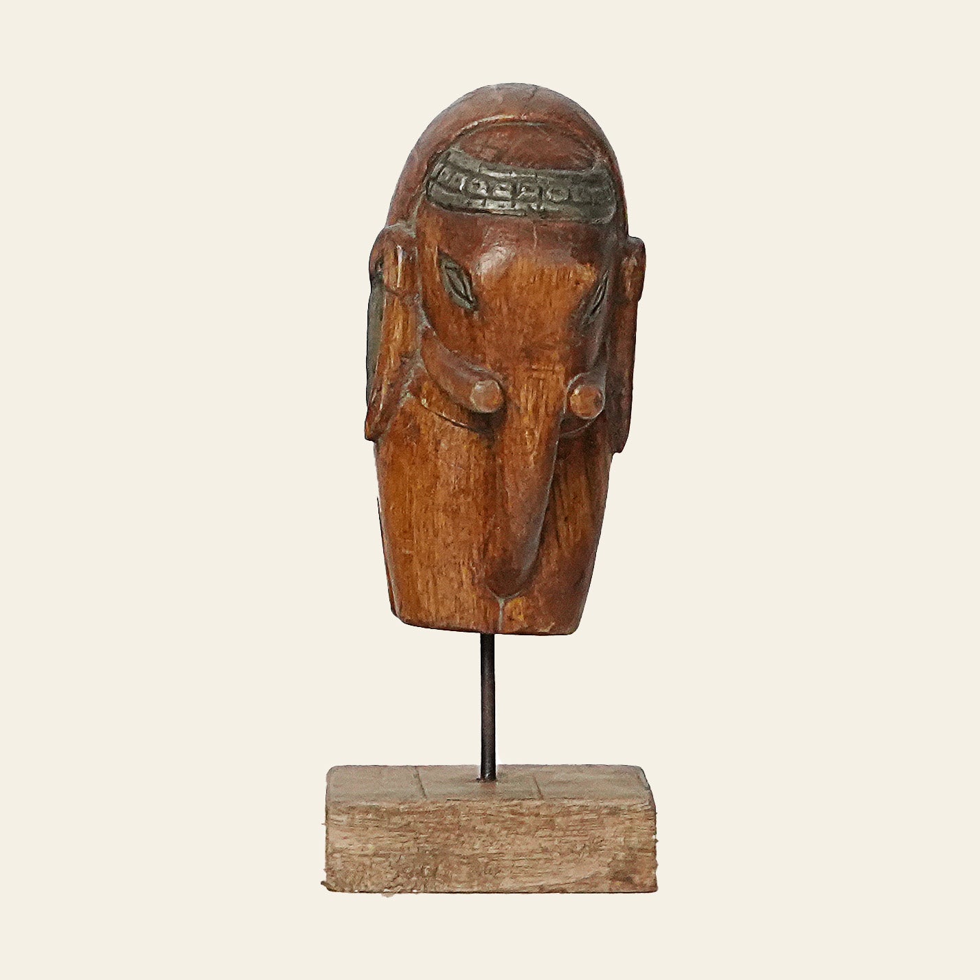 square_WD Elephant on Stand(2).jpg