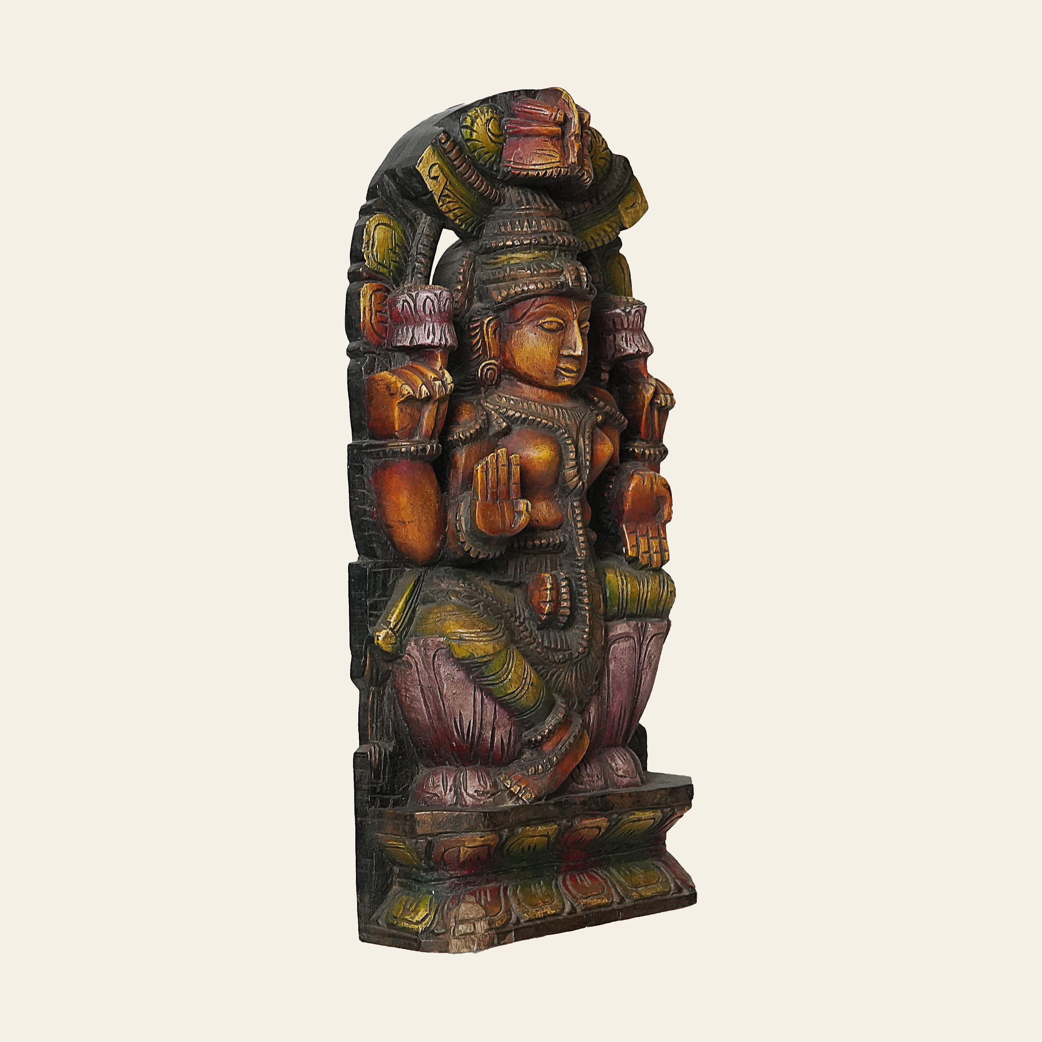 square_WD STATUE - 1(2).jpg