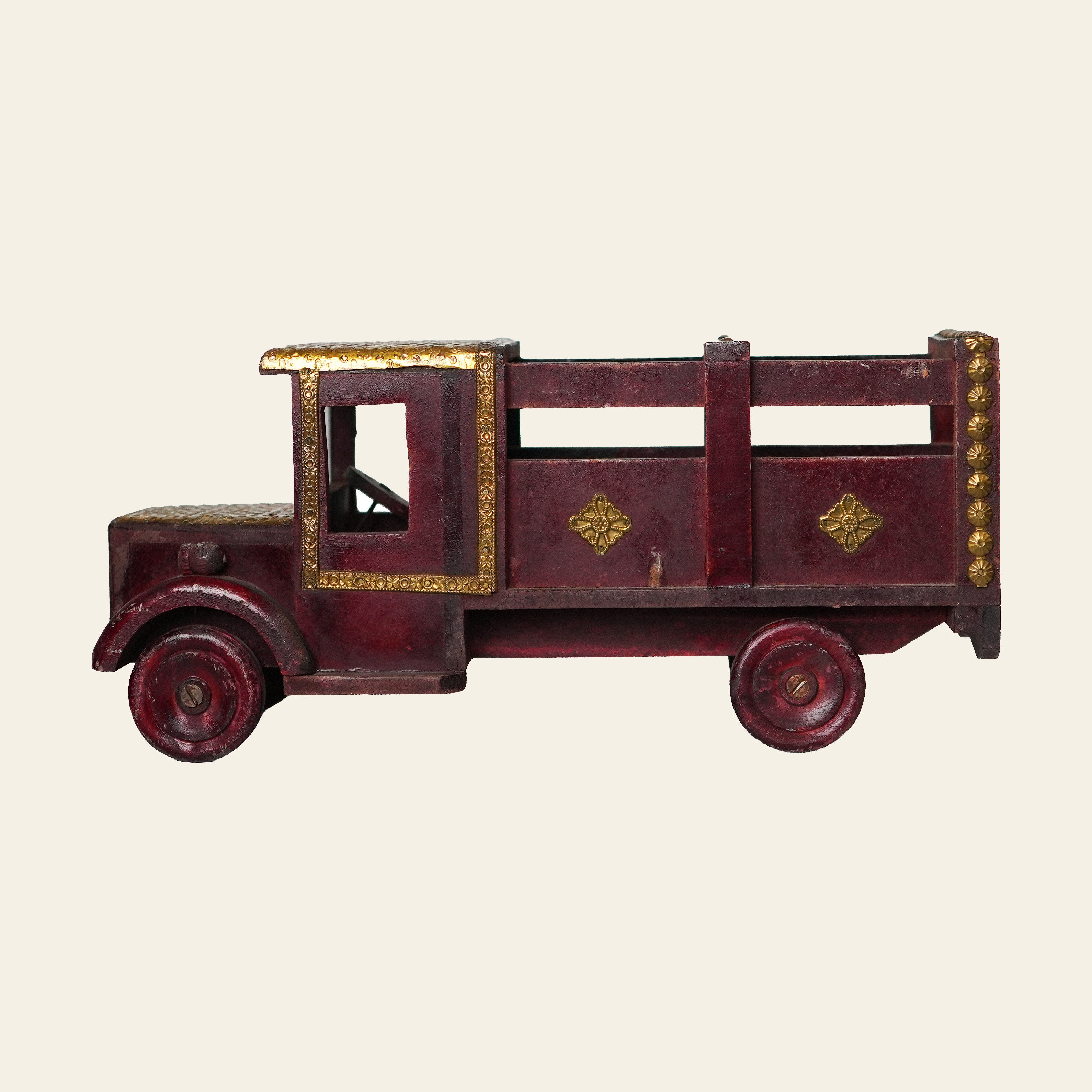 square_WD TOY - 1 (2).jpg