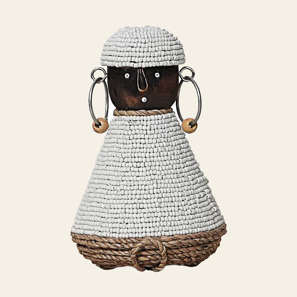 square_White Doll - M.jpg